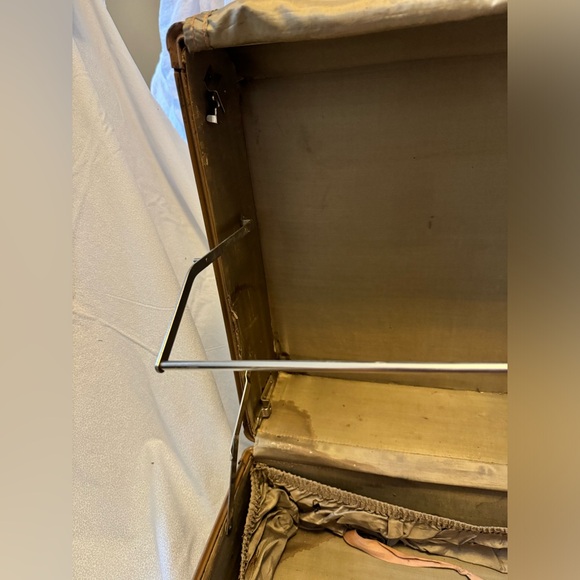 Vintage1950s Samsonite Streamlite Shwayder bros alligator embossed hard suitcase - Picture 12 of 16